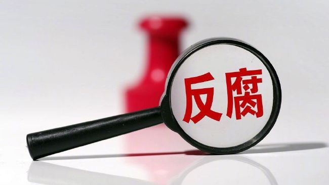 电影《芒咕的动物城》曝角色海报 11.19爆笑集结 2021-11-10 日前，动画电影《芒咕的动物城》发布影片主题曲MV及“动物大联欢”全员角色海报，小驴芒咕变身大国王，与动物城全员欢闹热舞，曲风活泼逗趣，歌词洗脑上口，动物全员开心齐聚，开启爆笑欢乐盛宴。